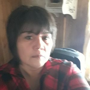 Meet your Posher, Isabel